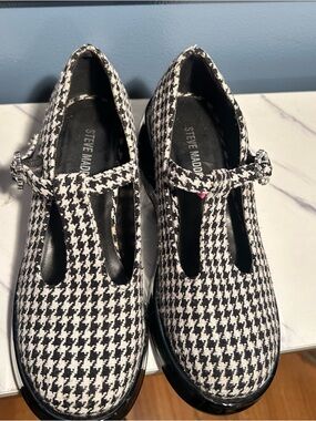 Steve Madden JDolliee Houndstooth Wedge Mary Jane Rhinestone Buckle